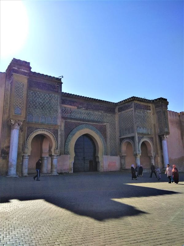 Ворота Баб-Эль-Мансур в городе 